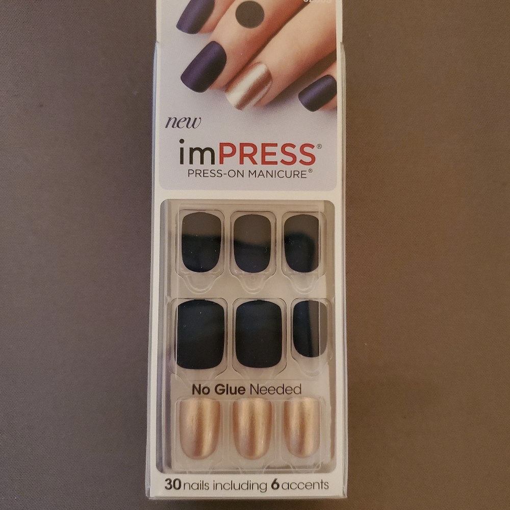 Impress manicure
